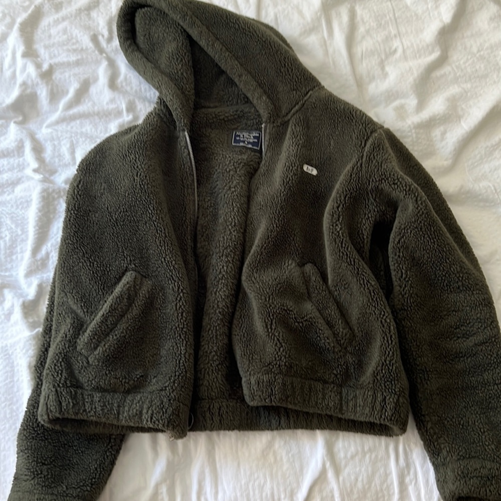 Army green fuzzy zip up